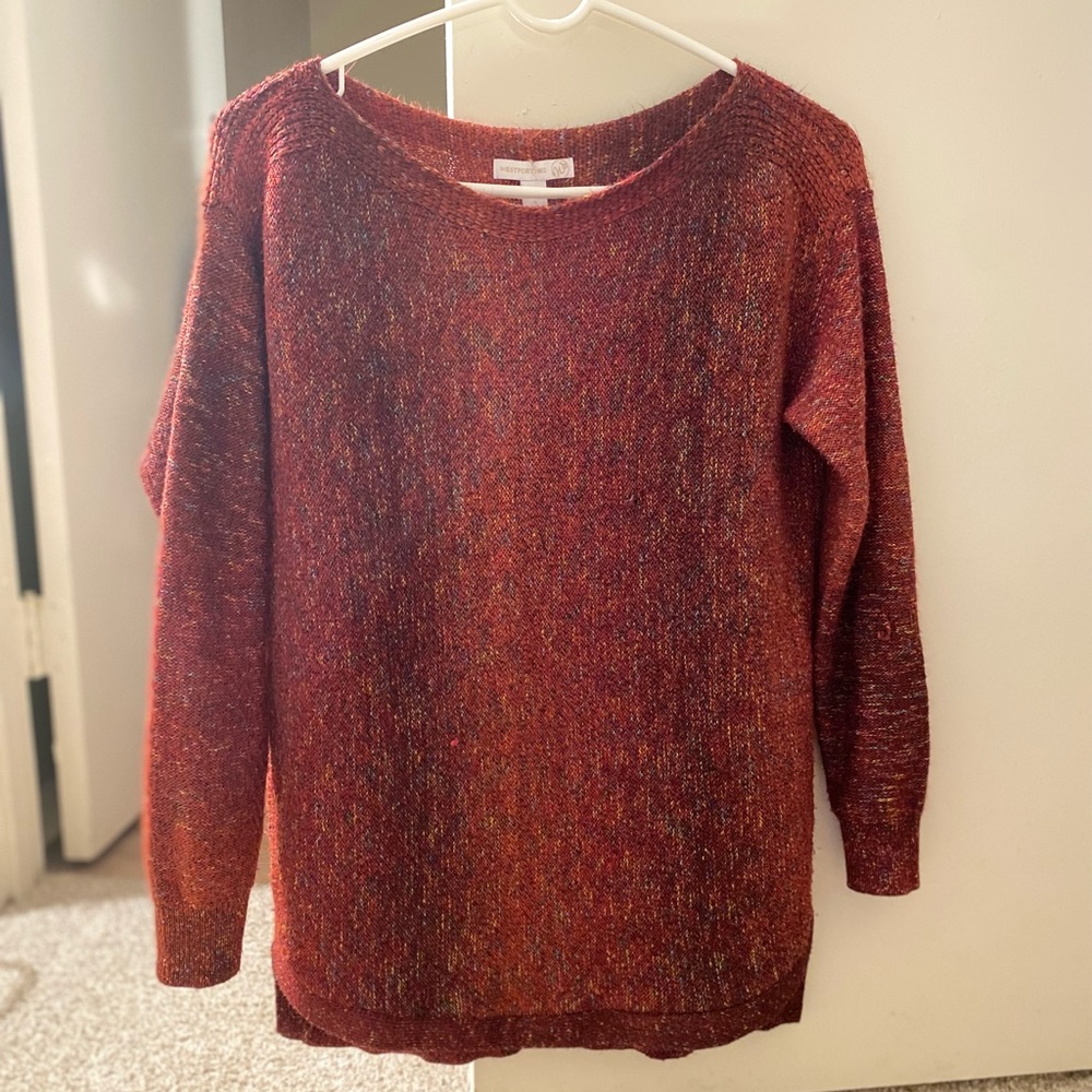 women's maroon red sweater